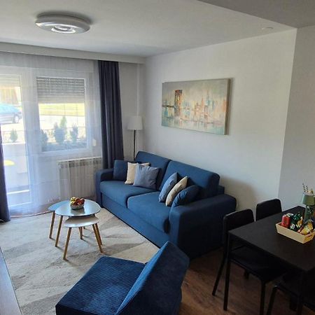 Studio Apartman 404-401 Vukovar Exteriör bild